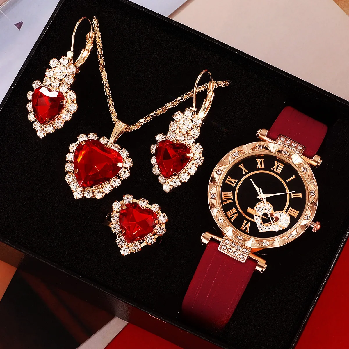 Surprise Mystery Box, 100% win - Jewelry For Watches 评论和价格